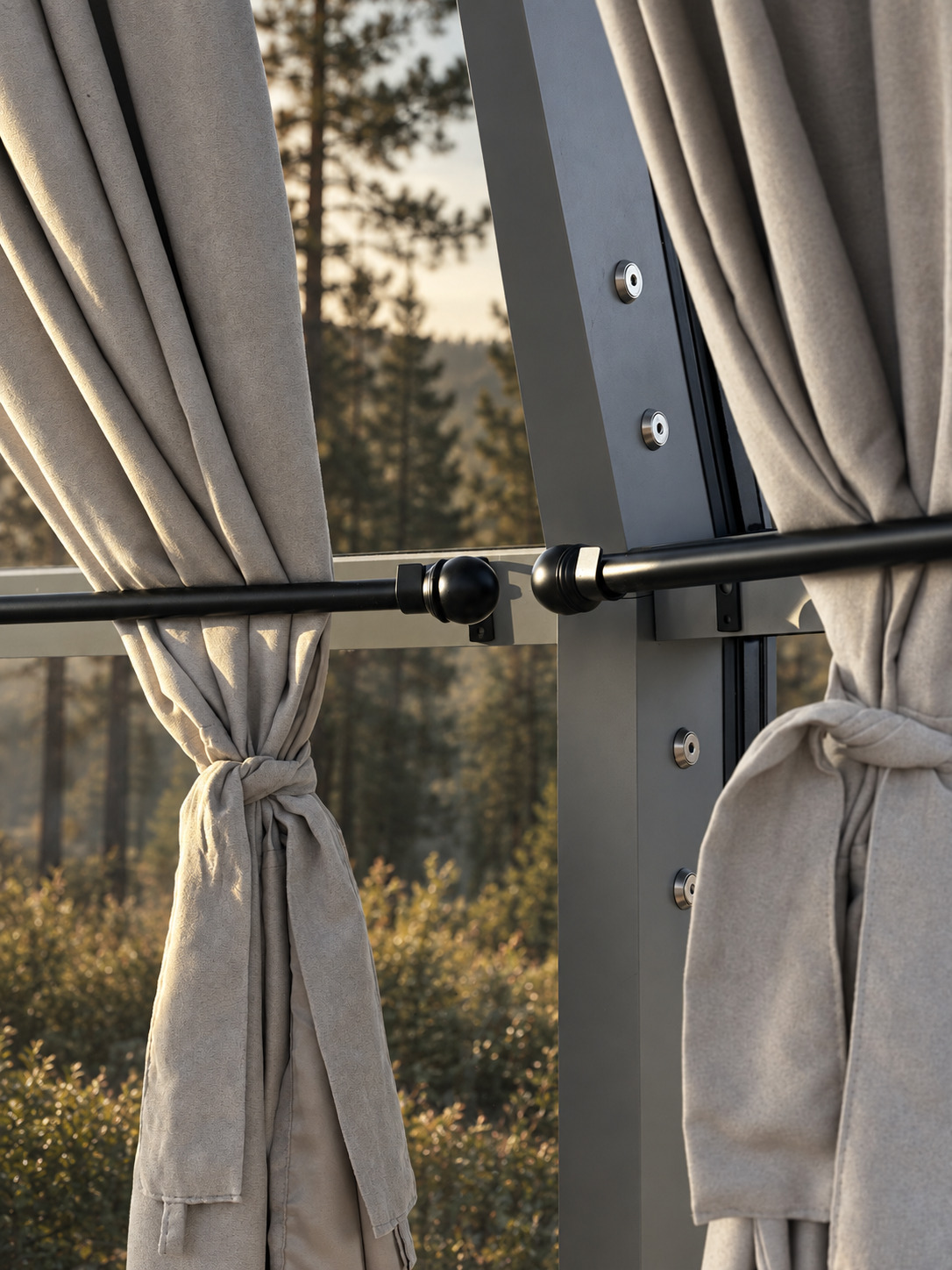 Detail: the curtain rail on the thermally broken profile, tie-backs open